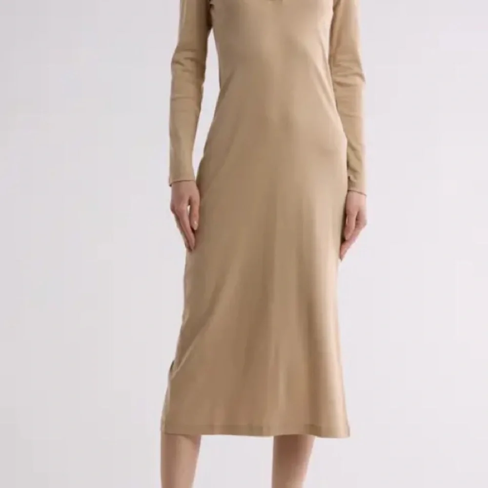 Vince Beige Knit Polo Sheath dress Size  NWT - Picture 2 of 14